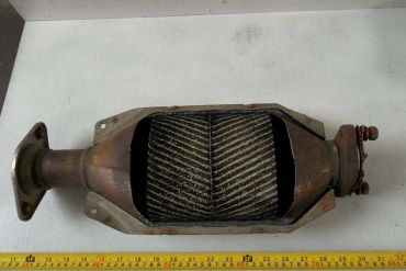 Викуп каталізатора XG Марка автомобіля Mitsubishi     Вставка каталізатора Кераміка Тип палива Бензин