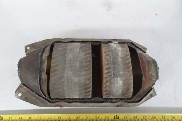 Викуп каталізатора Y1B Марка автомобіля Mitsubishi     Вставка каталізатора Кераміка Тип палива Бензин