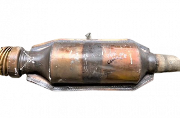 Викуп каталізатора 031ABF Марка автомобіля Chrysler     Вставка каталізатора Кераміка Тип палива Бензин