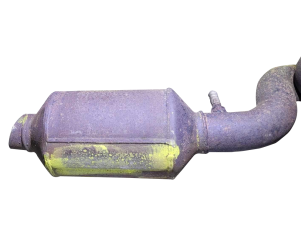 Викуп каталізатора 186AAW Chrysler Large Марка автомобіля Chrysler     Вставка каталізатора Кераміка Тип палива Бензин