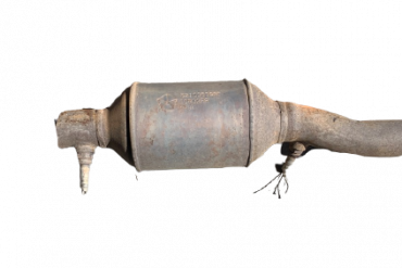 Викуп каталізатора 52103639AE 10832AA Марка автомобіля Chrysler     Вставка каталізатора Кераміка Тип палива Бензин