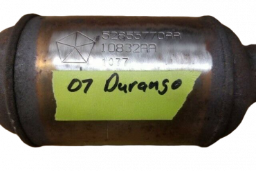 Викуп каталізатора 52855770AA 10832AA Марка автомобіля Chrysler     Вставка каталізатора Кераміка Тип палива Бензин