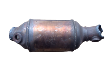 Викуп каталізатора 528855413AB 10832AA/ 3414 Марка автомобіля Chrysler     Вставка каталізатора Кераміка Тип палива Бензин