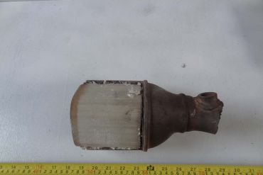 Викуп каталізатора KT 0168 A2204904614 / A2204904714 Zeuna Starker Марка автомобіля Mercedes Benz Модель автомобіля Mercedes Benz SL-Class 500 W230 5.0   Вставка каталізатора Кераміка Тип палива Бензин Каталітична марка Zeuna Starker