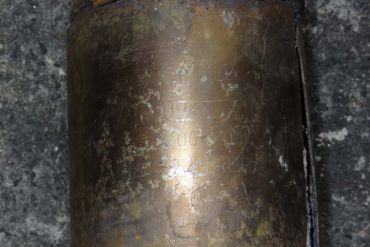 Викуп каталізатора KT 0164 A2084900614-07 Zeuna Starker Марка автомобіля Mercedes Benz     Вставка каталізатора Кераміка Тип палива Бензин Каталітична марка Zeuna Starker