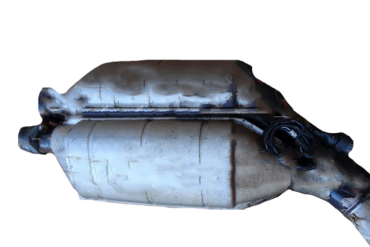 Викуп каталізатора 1312335 2236305028/0491NA357/3 Zeuna Starker Марка автомобіля BMW Модель автомобіля BMW M5 E34 - 3.6 E34 - 3.8   Вставка каталізатора Кераміка Тип палива Бензин Каталітична марка Zeuna Starker