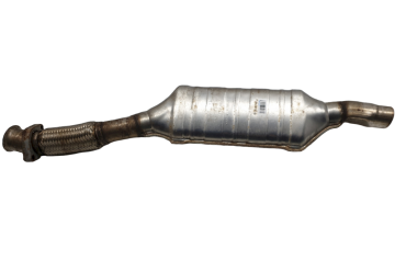 Викуп каталізатора 2248934 2237593003 Zeuna Augsburg Марка автомобіля BMW Модель автомобіля BMW 7 Series E38 - 740D   Вставка каталізатора Кераміка Тип палива Бензин Каталітична марка Zeuna Augsburg