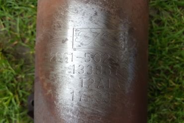 Викуп каталізатора 2S61-5G232-MD 1338676 Марка автомобіля Ford Модель автомобіля Ford Fiesta VI - 1.4 VI - 1.4   Вставка каталізатора Кераміка Тип палива Бензин