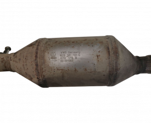 Викуп каталізатора 8Z0131701G 8Z0178B Марка автомобіля Audi|Volkswagen Модель автомобіля Audi A2 1.4 TDI Рік автомобіля 2002 Вставка каталізатора Кераміка Тип палива Бензин