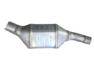 Викуп каталізатора 4B0131701P 4B0178B Марка автомобіля Audi|Volkswagen Модель автомобіля Audi A6 2.5 TDI V6 Рік автомобіля 2002 Вставка каталізатора Кераміка Тип палива Бензин