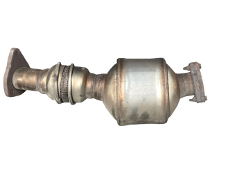 Викуп каталізатора 4F0178FA JM3008 Марка автомобіля Audi|Volkswagen Модель автомобіля Audi A6 2.0 TDI   Вставка каталізатора Кераміка Тип палива Бензин