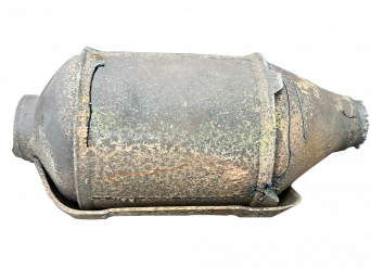 Викуп каталізатора 023131701F 7050499 Марка автомобіля Audi|Volkswagen     Вставка каталізатора Кераміка Тип палива Бензин