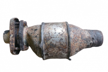 Викуп каталізатора 028131701C Марка автомобіля Audi|Volkswagen     Вставка каталізатора Кераміка Тип палива Бензин