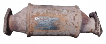 Викуп каталізатора 175131701 Марка автомобіля Audi|Volkswagen     Вставка каталізатора Кераміка Тип палива Бензин