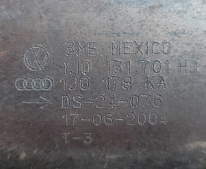 Викуп каталізатора 1J0131701HJ 1J0178KA Марка автомобіля Audi|Volkswagen     Вставка каталізатора Кераміка Тип палива Бензин