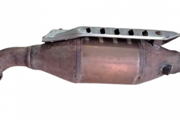 Викуп каталізатора 1J0131701KF Марка автомобіля Audi|Volkswagen     Вставка каталізатора Кераміка Тип палива Бензин