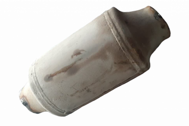 Викуп каталізатора 1K0131701CC Марка автомобіля Audi|Volkswagen     Вставка каталізатора Кераміка Тип палива Бензин