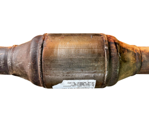 Викуп каталізатора 3AA131701 3AA178AA Марка автомобіля Audi|Volkswagen     Вставка каталізатора Кераміка Тип палива Бензин