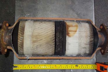 Викуп каталізатора 62 Dots 21 Dots Марка автомобіля Mazda     Вставка каталізатора Кераміка Тип палива Бензин