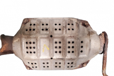 Викуп каталізатора 52D-C02  Futaba Марка автомобіля Suzuki     Вставка каталізатора Кераміка Тип палива Бензин Каталітична марка Futaba