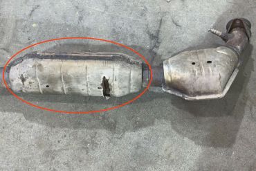 Викуп каталізатора 1L3C 5E214 GA (REAR) M0 337 TOE Марка автомобіля Ford     Вставка каталізатора Кераміка Тип палива Бензин