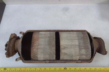 Викуп каталізатора JE79 Front Марка автомобіля Mazda     Вставка каталізатора Кераміка Тип палива Бензин