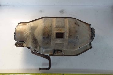 Викуп каталізатора L355 Марка автомобіля Mazda     Вставка каталізатора Кераміка Тип палива Бензин