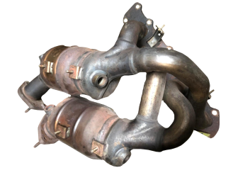 Викуп каталізатора 51767652 55193547 Марка автомобіля Alfa Romeo|Fiat|Lancia Модель автомобіля Alfa Romeo Brera|Alfa Romeo 159 1.9 JTS 2.2 JTS|Alfa Romeo Spider 1.9 JTS 2.2 JTS   Вставка каталізатора Кераміка Тип палива Бензин