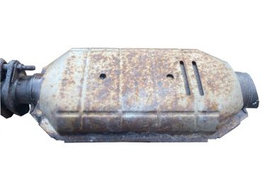 Викуп каталізатора 4L24 5F250 HA M3 289 NAG / Late Rear Марка автомобіля Ford     Вставка каталізатора Кераміка Тип палива Бензин