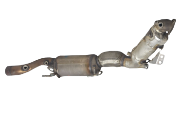 Викуп каталізатора 7P5254301B Catalytic Converter : 057131705Q 4H0178FA / Particle filter : 4H0131765C 4H0181CA Марка автомобіля Porsche Модель автомобіля Porsche Cayenne II 4.2 TDI   Вставка каталізатора Кераміка + DPF Тип палива Дизель