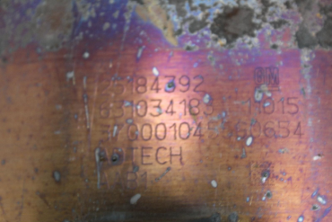 Викуп каталізатора 25184392 631034183 Марка автомобіля Opel|Vauxhall Модель автомобіля Opel Antara 2.2 VCDi Рік автомобіля 2010|2011|2012|2013|2014|2015|2016 Вставка каталізатора Кераміка + DPF Тип палива Дизель