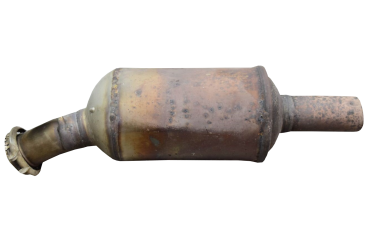 Викуп каталізатора KT 1269 / PF 0044 A2464900492 Марка автомобіля Mercedes Benz Модель автомобіля Mercedes Benz B-Class W246 - 200 CDi (80 kw / 109 hp) Рік автомобіля 2013|2014 Вставка каталізатора Кераміка + DPF Тип палива Дизель