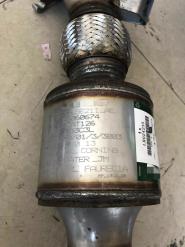 Викуп каталізатора BJ32-5E211-AE / KAT 126  Faurecia Марка автомобіля Land Rover Модель автомобіля Land Rover Range Rover Evoque 2.0 TB Рік автомобіля 2012|2013|2014|2015|2016 Вставка каталізатора Кераміка Тип палива Бензин Каталітична марка Faurecia