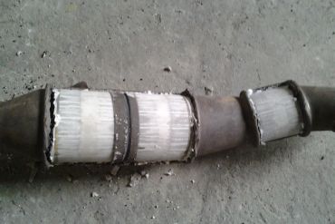 Викуп каталізатора 7505359 1830 7505359.9 GB Марка автомобіля Land Rover Модель автомобіля Land Rover Range Rover 4.4L V8   Вставка каталізатора Кераміка Тип палива Бензин