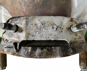 Викуп каталізатора FCB10 On Body: AD81A Марка автомобіля Subaru Модель автомобіля Subaru Outback 2.4 Рік автомобіля 2020 Вставка каталізатора Кераміка Тип палива Бензин