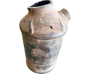 Викуп каталізатора L20180 Марка автомобіля Toyota     Вставка каталізатора Металеві Тип палива Бензин