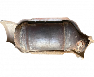 Викуп каталізатора N43 B77449 Марка автомобіля Toyota     Вставка каталізатора Металеві Тип палива Бензин