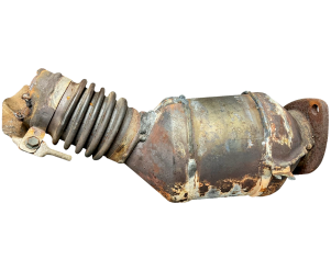 Викуп каталізатора N45 B10378 Марка автомобіля Toyota     Вставка каталізатора Металеві Тип палива Бензин