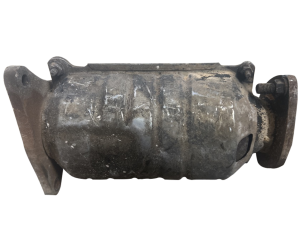 Викуп каталізатора Q03 Марка автомобіля Toyota     Вставка каталізатора Металеві Тип палива Бензин