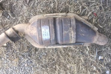 Викуп каталізатора F7DC TA GUP Марка автомобіля Ford     Вставка каталізатора Кераміка Тип палива Бензин