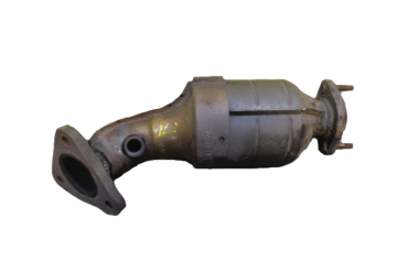 Викуп каталізатора 3D0131690Q 3D0166DA  Zeuna Starker Марка автомобіля Audi|Volkswagen Модель автомобіля Volkswagen Phaeton 3.2   Вставка каталізатора Металеві Тип палива Бензин Каталітична марка Zeuna Starker