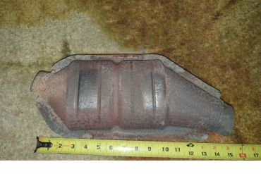 Викуп каталізатора F8DC AD KIS Марка автомобіля Ford     Вставка каталізатора Кераміка Тип палива Бензин