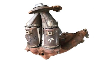 Викуп каталізатора 3S2 1 SENSNOR Марка автомобіля Toyota     Вставка каталізатора Кераміка Тип палива Бензин