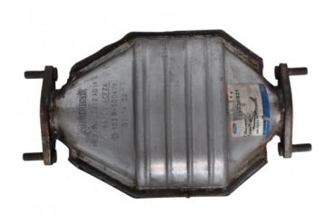 Викуп каталізатора ME2U2J-5E212-AD1A KA2983 Марка автомобіля Ford     Вставка каталізатора Кераміка Тип палива Бензин