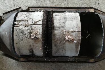 Викуп каталізатора XE52 BA Марка автомобіля Ford     Вставка каталізатора Кераміка Тип палива Бензин