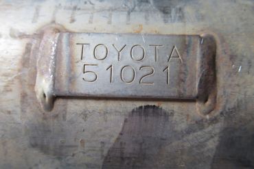 Викуп каталізатора 51021 Марка автомобіля Toyota     Вставка каталізатора Кераміка Тип палива Бензин