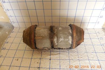 Викуп каталізатора K59ADK 02A05 / 01J14 Марка автомобіля Hyundai|Kia     Вставка каталізатора Кераміка Тип палива Бензин