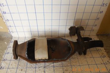 Викуп каталізатора KSH11 990115 / U014 Марка автомобіля Hyundai|Kia     Вставка каталізатора Кераміка Тип палива Бензин