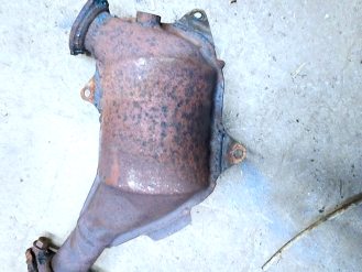 Викуп каталізатора 7X03 1 Sensor Марка автомобіля Subaru     Вставка каталізатора Кераміка Тип палива Бензин