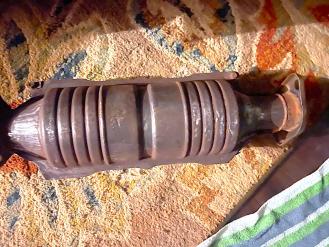 Викуп каталізатора CK 10 Holes + 6 Holes / 10 Holes + 10 Holes / 1 Sensor Border Марка автомобіля Honda     Вставка каталізатора Кераміка Тип палива Бензин